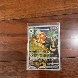 Pyroar 200/193 Pokemon Paldea Evolved Illustration Rare Full Art Holo Crease - Image 1
