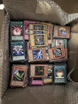 11 Lbs bulk lot of Yu-Gi-Oh Cards Commons - Vintage/Modern About 2500 Cards - Image 1