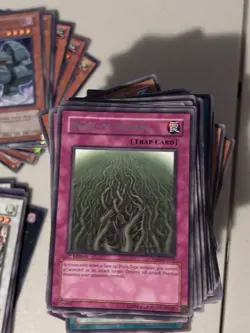 11 Lbs bulk lot of Yu-Gi-Oh Cards Commons - Vintage/Modern About 2500 Cards - Image 3