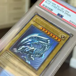 2002 Yugioh Blue Eyes White Dragon SDK-001 PSA 5 Ultra Rare #001 - Image 3