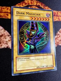 🔥 YUGIOH • DARK MAGICIAN • SUPER RARE • SYE-001 • UNLIMITED • NEAR MINT 🔥 - Image 4