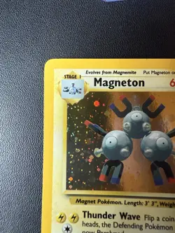 1999 TCG Pokemon Magneton 009/130 Base Set 2 Holo LP - Image 2