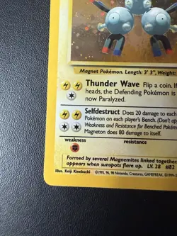 1999 TCG Pokemon Magneton 009/130 Base Set 2 Holo LP - Image 5