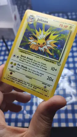 Jolteon #4/64, Jungle Holo Unlimited, 1999 Vintage Pokemon TCG, LP - Image 2
