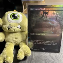 Overgrown Tomb (Borderless) Ravnica Remastered Foil - Image 3