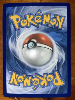 Pokemon TCG Eevee Card Shining Fates Sword And Shield 052/072 NM 2021 - Image 2