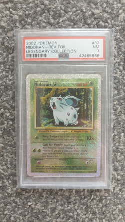 POKEMON CARD 2002 NIDORAN REVERSE FOIL/HOLO LEGENDARY COLLECTION 82 GRADED PSA 7 - Image 1