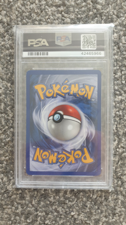 POKEMON CARD 2002 NIDORAN REVERSE FOIL/HOLO LEGENDARY COLLECTION 82 GRADED PSA 7 - Image 2