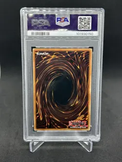 Yugioh Blue-Eyes White Dragon SDK-A001 Ultra Rare 1st Edition PSA 6 - Image 2