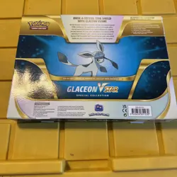 Pokemon TCG Glaceon VSTAR Special Collection Box In Hand - New - Image 3