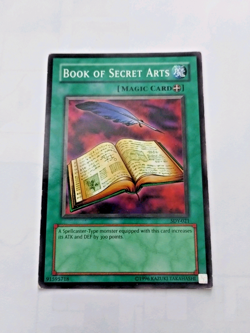 YuGiOh Book of Secret Arts LOB-043 The Legend of Blue Eyes White Dragon Unlim. - Image 1