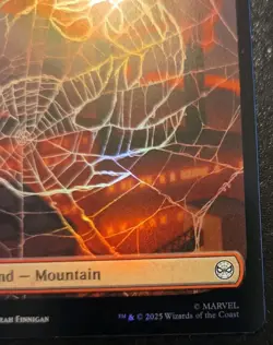 Mountain (Full Art) 0192 Foil Land Spider-Man Magic: The Gathering - Image 5
