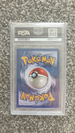 POKEMON CARD 2002 KAKUNA REVERSE FOIL/HOLO LEGENDARY COLLECTION #50 GRADED PSA 7 - Image 2