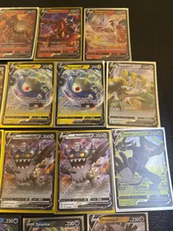 Pokemon TCG Card Bundle 18 Pokemon V Cards - Image 3