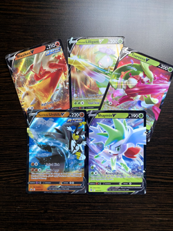 [LP] Pokemon V English Bundle of 5 Lightly Played *READ DESCRIPTION* - Image 1