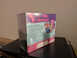 Pokemon TCG Sword & Shield Fusion Strike Elite Trainer Box ETB New/Sealed 820650809330 - Image 2