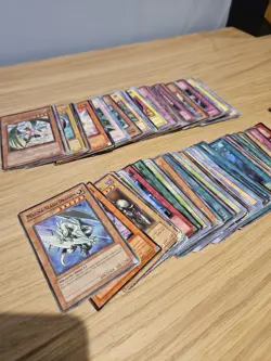 Yu-Gi-Oh TCG Joblot Bundle - 250 Cards & Tin - Mystery Selection - Damaged - Image 3