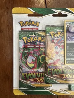 Pokemon TCG: Evolving Skies Triple Blister Booster Pack Umbreon Promo (SEALED) - Image 2