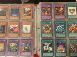 Yu-Gi-Oh! TCG Card Lot of 400+ Cards, Includes Winged Dragon of Ra - Image 4