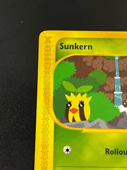 Sunkern 106/144 - Skyridge Vintage Pokemon TCG Card LP e-Reader - Image 5
