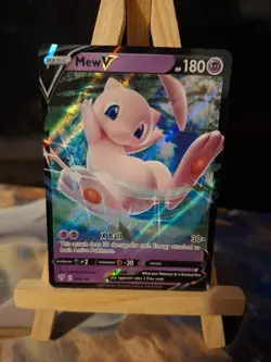 Darkness Ablaze 69/189 Mew V Pokemon Card NM - Image 1