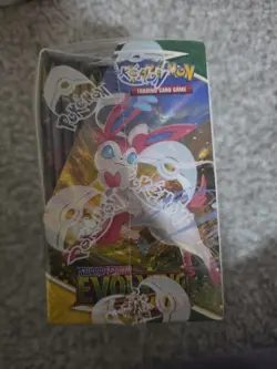 Pokemon Sword & Shield Evolving Skies Booster Box 36 Packs FACTORY - Image 2