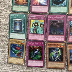 Yu-Gi-Oh! TCG Lot Of 21 Vintage Cards Includes Some 1st Editions - Image 4