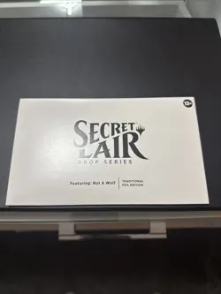 Featuring : Not A Wolf - Rainbow Foil Edition - Secret Lair - Mtg - Wotc - Image 1
