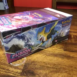 Pokemon TCG Fusion Strike Build & Battle Display Box - Image 4