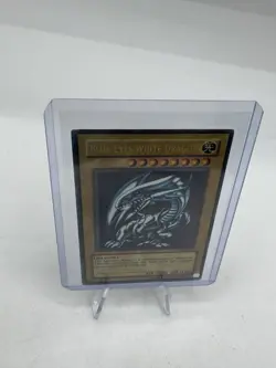 BLUE EYES WHITE DRAGON ULTRA RARE SDK-001 ORIGINAL YUGIOH! - Image 3