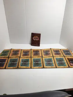 Yu Gi Oh TCG Official Rule Book Version 4.0, Paper Deck Field Card Zone Playmat - Image 1