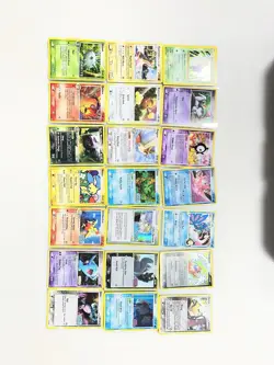 Massive Pokemon Vintage Lot 400+ Cards - Image 3