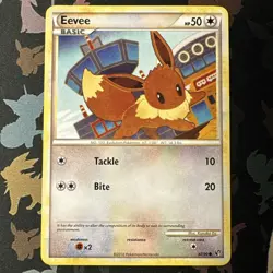 Pokemon TCG Eevee Undaunted 47/90 Regular Common - Image 1