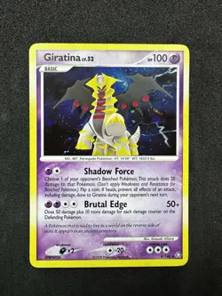 Pokemon TCG Giratina Legends Awakened Holo Card 4/146 Near Mint - Image 2