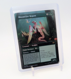 MTG - Bloomvine Regent - FOIL Borderless Rare #381 - Tarkir: Dragonstorm NM - Image 2