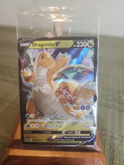 Pokemon TCG Dragonite V SWSH Black Star Promos SWSH235 Holo Promo - Image 1
