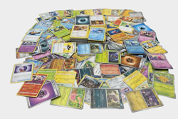 Pokemon TCG & Box Unsorted Lot Of Trading Cards Approx 800 Cards - Image 1