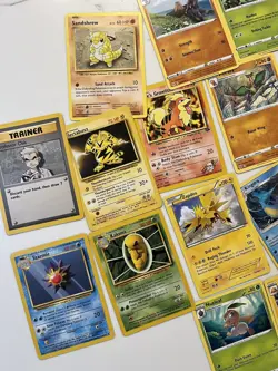 Huge 200+ Pokemon TCG Card Collection Lot with Vintage and 17 Holofoils - Image 5