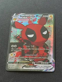 DEADPOOL PIKACHU POKEMON COSPLAY CARTE CARD NEW HOLO PRISM MANGA MARVEL DC COMIC - Image 1