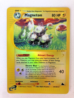 2003 Pokemon Magneton 19/144 Skyridge Reverse Holo NM - Image 1