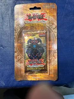 1996 Yu-Gi-Oh Unopened Pack of 5 foil cards - Image 1