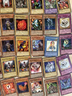Yu-Gi-Oh! Lot Of 160 Cards Vintage 1996 Rare - Image 3