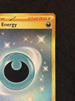 Basic Darkness Energy 098/064 Shrouded Fable Holo Gold Hyper Rare Pokemon Card - Image 3