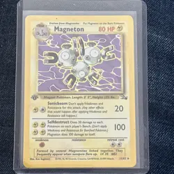 Pokemon TCG Magneton 11/62 1st Edition Fossil Holo Rare LP/NM Condition - Image 1