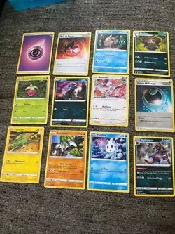 Lot of 65 Pokemon cards - Image 2