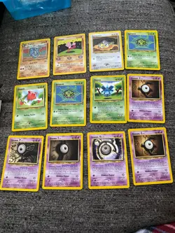 Lot of 65 Pokemon cards - Image 5