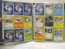 Pokemon 350 cards collection in binder PLUS about 600 loose cards - Image 5