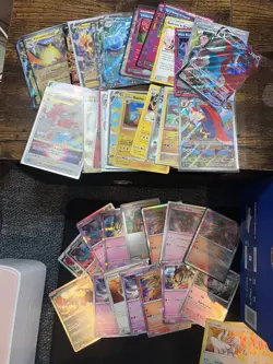 Entire Box Pokemon Card Collection Lot Wotc Vintage Full Arts Holos 2000+ Total - Image 3