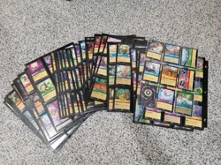 Huge Lot! Lorcana TCG Cards Approx 40 Pages! Over 700 Cards! Holos And Commons - Image 1