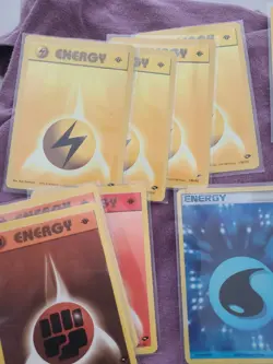 1st Edition Shadowless Base Set Pokemon Cards Energies with more energy cards - Image 2